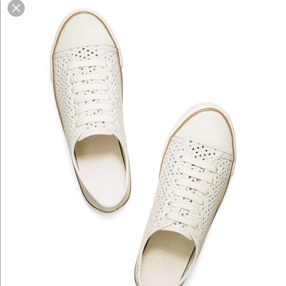 Tory Burch Ivory Sneakers Size 9